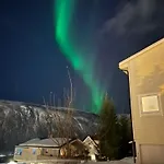 Arctic With Free Parking * トロムソ