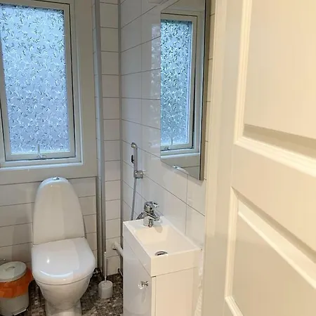 Arctic With Free Parking Apartment
