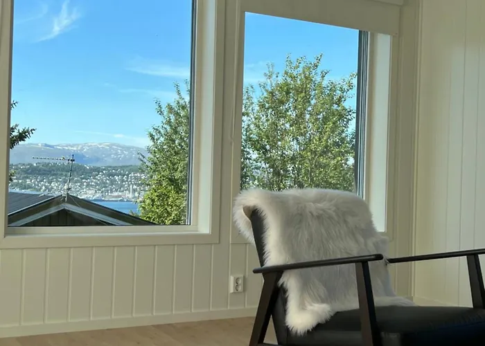 Arctic With Free Parking Apartament *